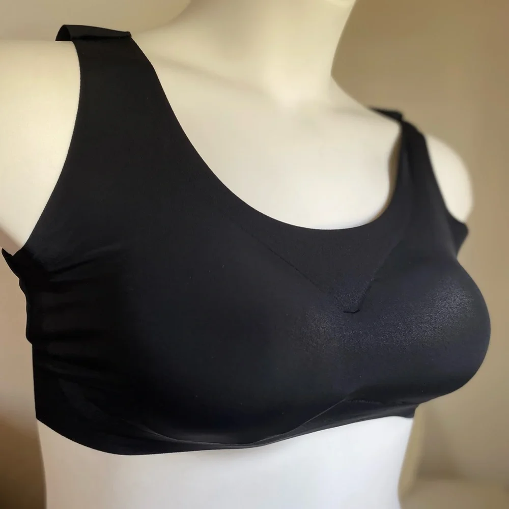 Women padded brallete size black